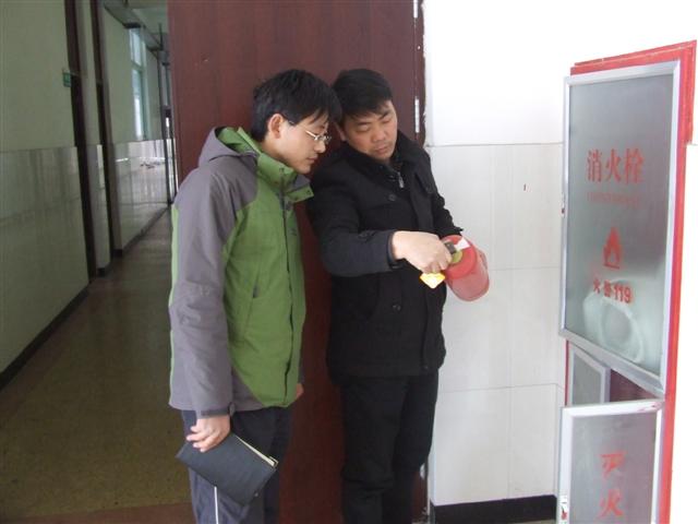 市二高安全校园建设进行中
