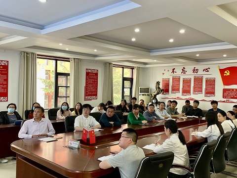 中流击水勇逐梦，奋楫前行立潮头 ——平顶山市二高召开高一年级成绩分析会